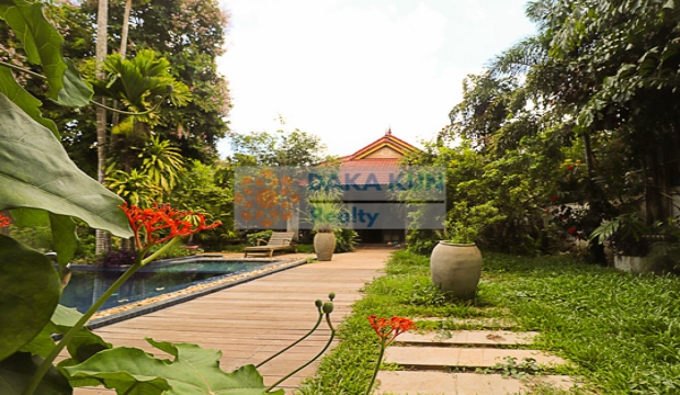 4 Bedroom House with Private Swimming Pool for Rent in Siem Reap - Sala Kamruek