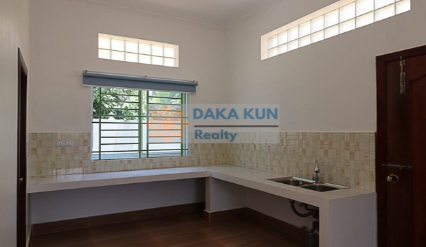 2 Bedroom House for Rent in Siem Reap - Sala Kamruek