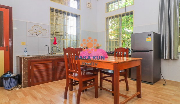 2 Bedrooms House for Rent in Siem Reap-Svay Dangkum