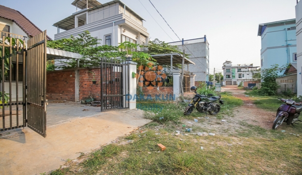 House for Sale in Siem Reap city-Sala Kamreuk