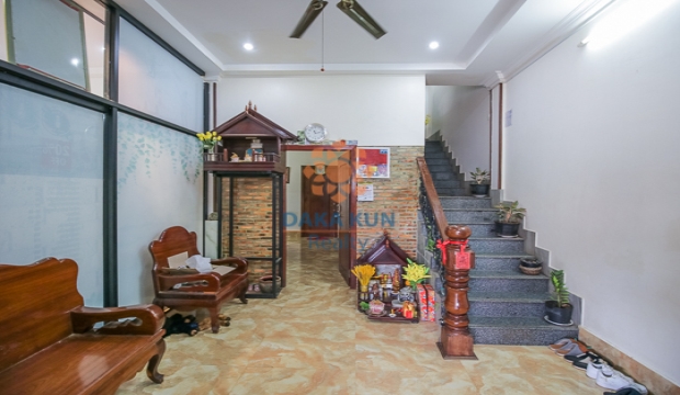 House for Sale near Night market, Siem Reap