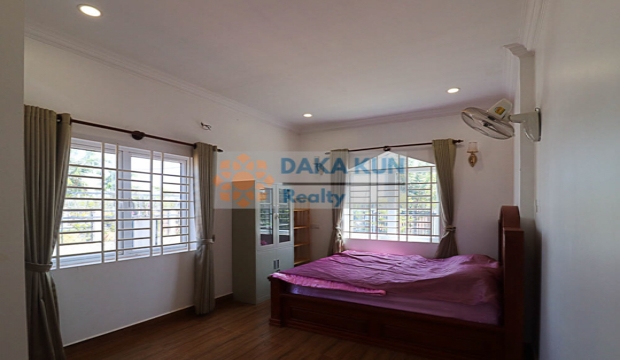 2 Bedrooms House for Sale in Siem Reap