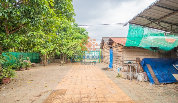 3 Bedrooms House for Rent in Siem Reap-Svay Dangkum