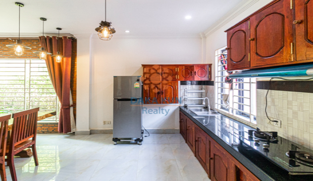 Villa for Rent with Swimming Pool in Siem Reap City-Sla Karm