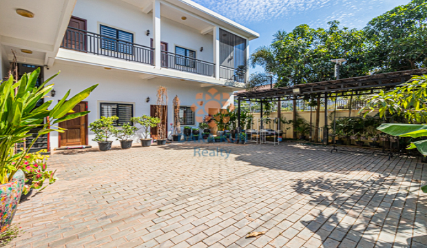 Apartment Building for Sale in Krong Siem Reap-Svay Dangkum