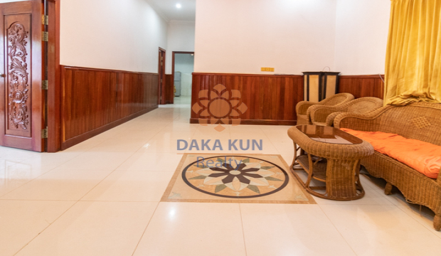 3 Bedrooms House for Rent in Siem Reap City-Sala Kamreuk