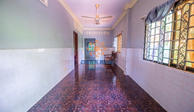 2 Bedrooms House for Rent in Siem Reap-Svay Dangkum