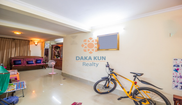 4 Bedrooms House for Rent in Krong Siem Reap-Sala Kamreuk