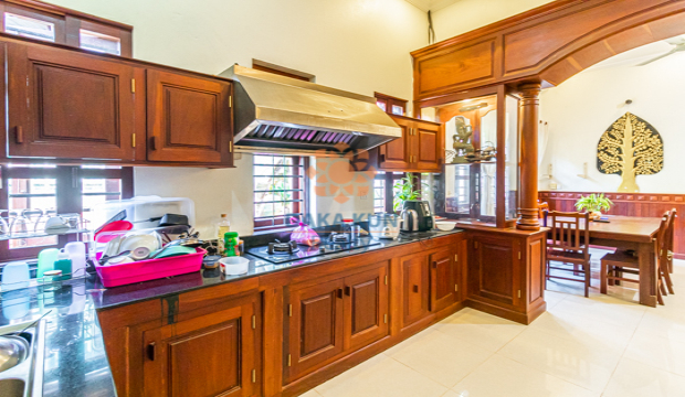 2 Bedrooms Villa for Rent in Siem Reap-Sala Kamreuk