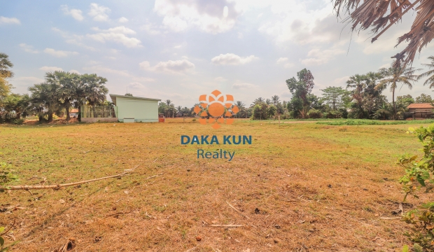 Urgent Sale Land near ISSR School-Siem Reap