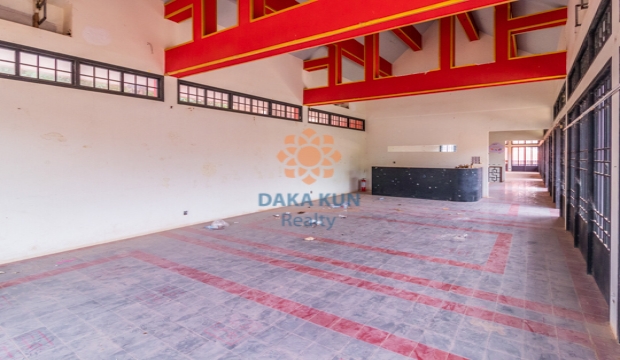 Commercial Building for Sale in near Old Market, Siem Reap