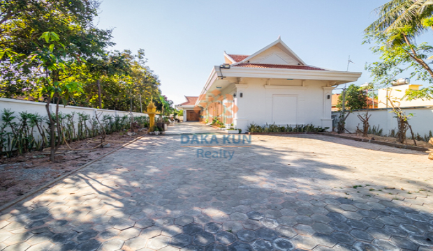 7 Bedrooms House for Rent in Krong Siem Reap-Sla Kram