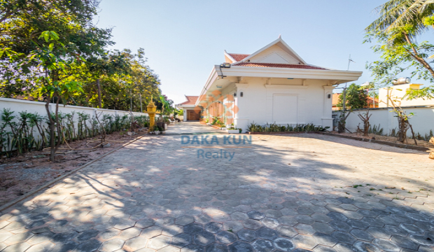 7 Bedrooms House for Rent in Krong Siem Reap-Sla Kram