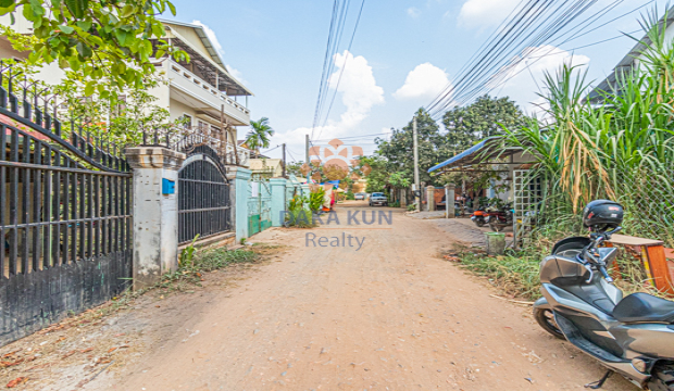 2 Bedrooms House for Rent in Krong Siem Reap-Sla Kram