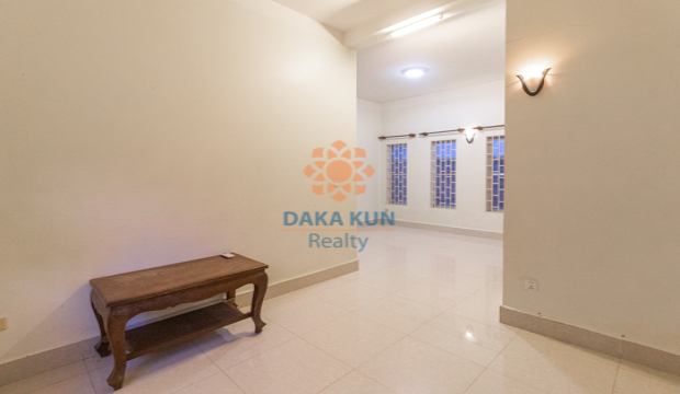 House for Sale in Krong Siem Reap-Sala Kamreuk