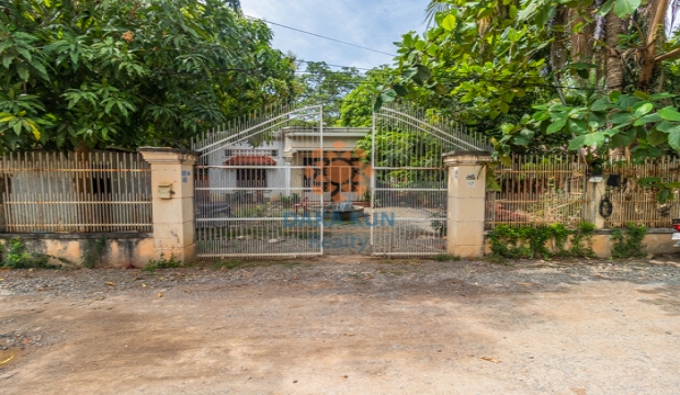 House for Sale in Siem Reap city-Sala Kamreuk