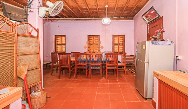 Wooden House for Rent in Siem Reap-Svay Dangkkum