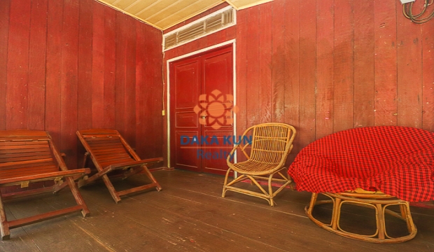 3 Bedrooms Wooden House for Rent in Siem Reap