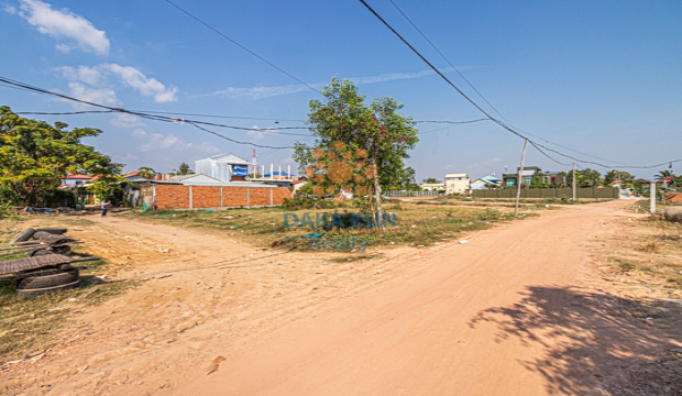 Land for Sale in Krong Siem Reap-Sala Kamreuk