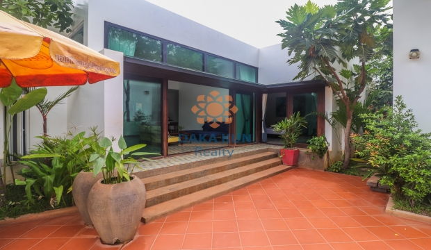 2 Bedrooms Apartment for Rent with Pool in Siem Reap