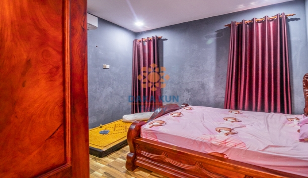 4 Bedrooms House for Rent with Pool in Siem Reap-Svay Dangkum