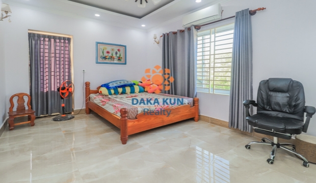 6 Bedrooms House for Rent in Siem Reap - Sala Kamruek