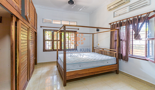 2 Bedrooms House for Rent in Krong Siem Reap-Sla Kram