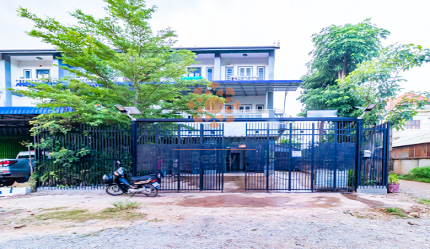 4 Bedrooms House For Rent in Siem Reap City-Sla Kram