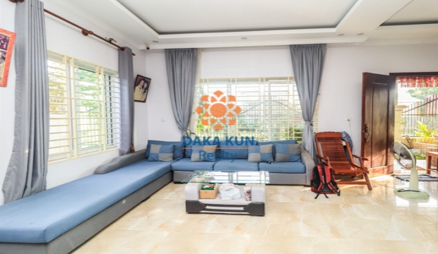 6 Bedrooms House for Rent in Siem Reap - Sala Kamruek