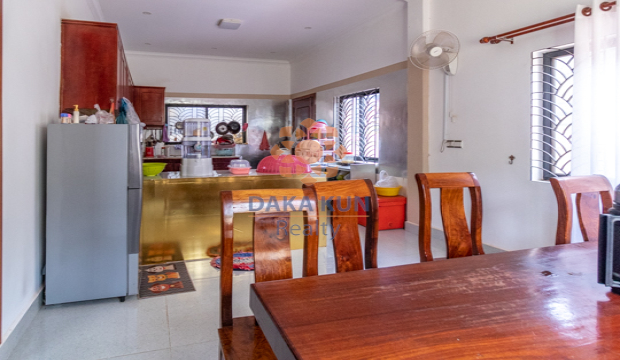 6 Bedrooms House For Rent In Siem Reap City-Svay Dangkum