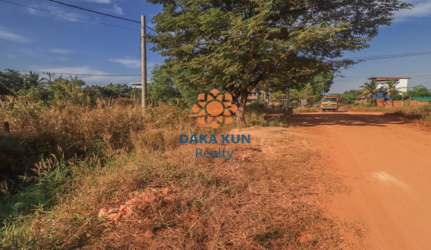 Urgent Sale Land near Sala Kamreuk-Siem Reap