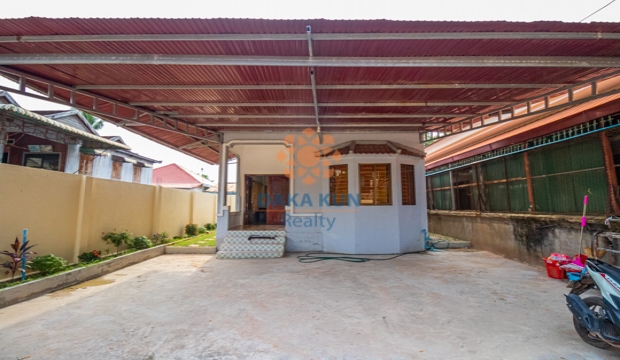 3 Bedrooms House for Rent in Siem Reap - Svay Dangkum