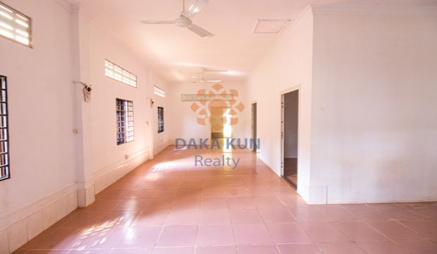 3 Bedrooms House for Sale in Krong Siem Reap-Sala Kamreuk