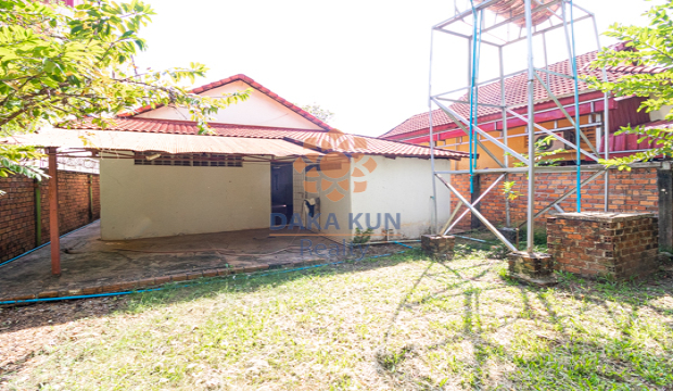 House for Sale in Krong Siem Reap-Sala Kamreuk