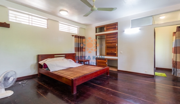 Wooden House For Sale in Siem Reap-Svay Dangkum