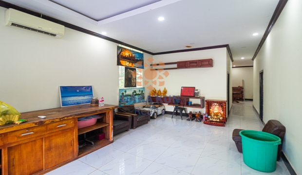 3 Bedrooms House for Rent in Krong Siem Reap-Svay Dangkum