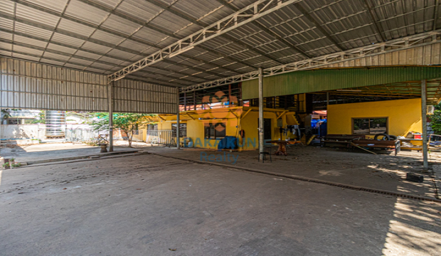 Commercial Space for Rent in Krong Siem Reap-near Bakheng Road