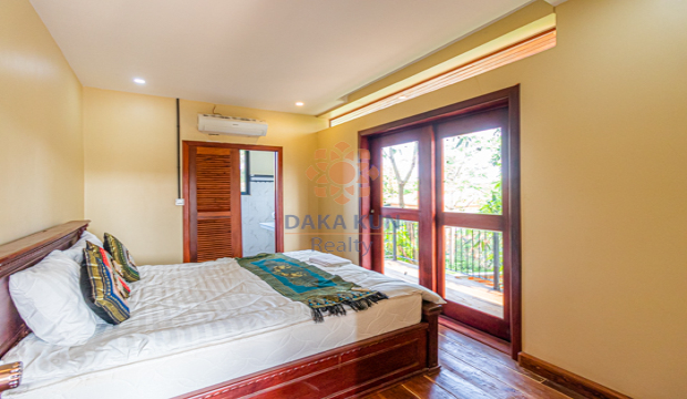 2 Bedrooms Villa for Rent with Swimming Pool in Krong Siem Reap