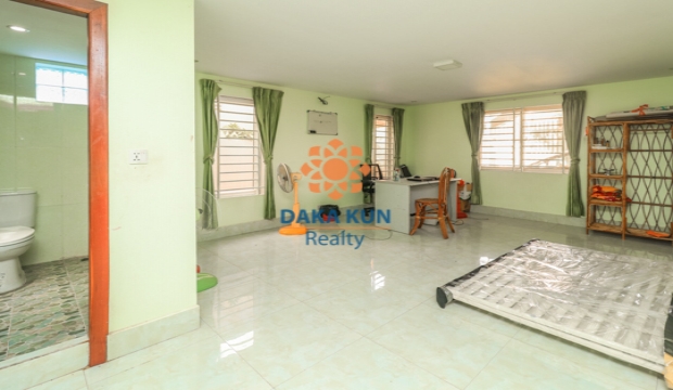 Guesthouse for Sale in Siem Reap-Svay Dangkum