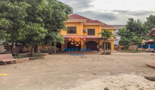 6 Bedrooms House for Rent in Siem Reap - Kork Chark