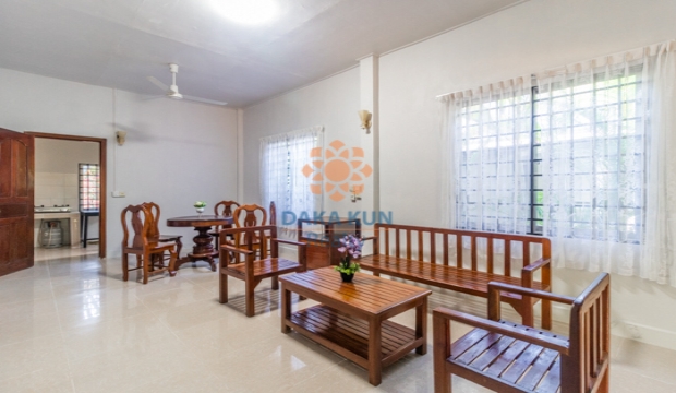 2 Bedrooms House for Rent in Siem Reap - Sla Kram