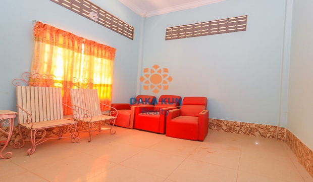 Urgent Sale House in Sala Kamreuk , Siem Reap