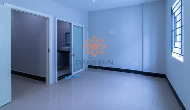 3 Bedrooms Flat House for Rent In Siem Reap City-Sala Kamreuk