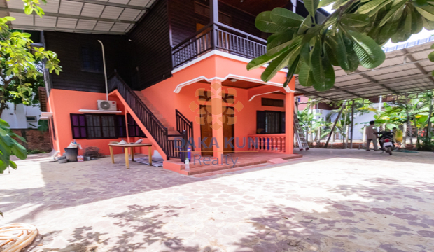 3 Bedrooms Wooden House for Rent In Siem Reap City-Sala Kamreuk