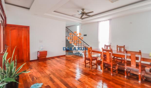 Urgent Sale, House near Angkor Era Hotel, Siem Reap