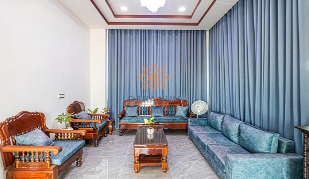 5 Bedrooms Villa for Sale in Krong Siem Reap-near Wat Chak