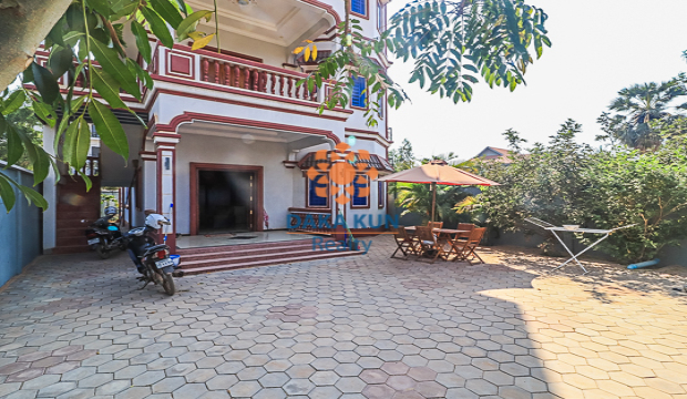 9 Bedrooms House for rent in Svay Dangkum, Siem Reap