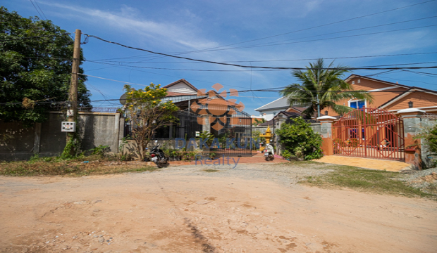 House for Sale in Krong Siem Reap-Svay Dangkum