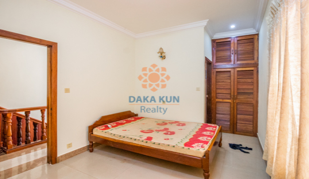 6 Bedrooms House for Rent in Krong Siem Reap-Svay Dangkum