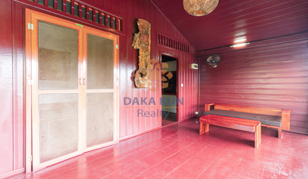 3 Bedrooms Wooden House for Sale with Pool in Siem Reap-Svay Dangkum